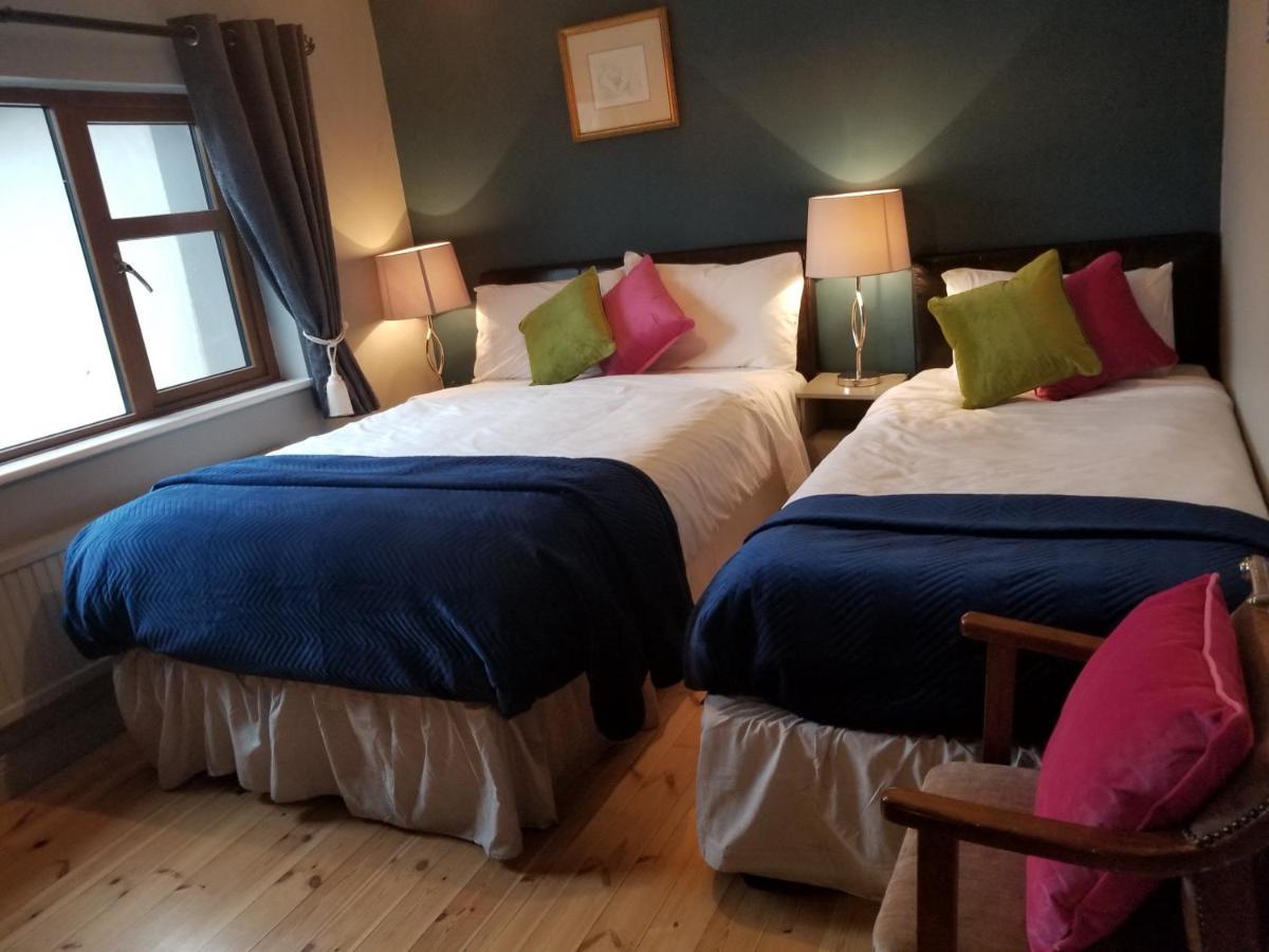 Baywatch Inn Dingle Kültér fotó