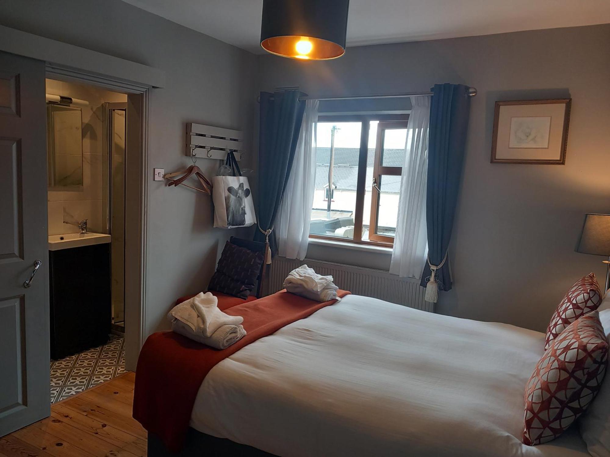 Baywatch Inn Dingle Kültér fotó