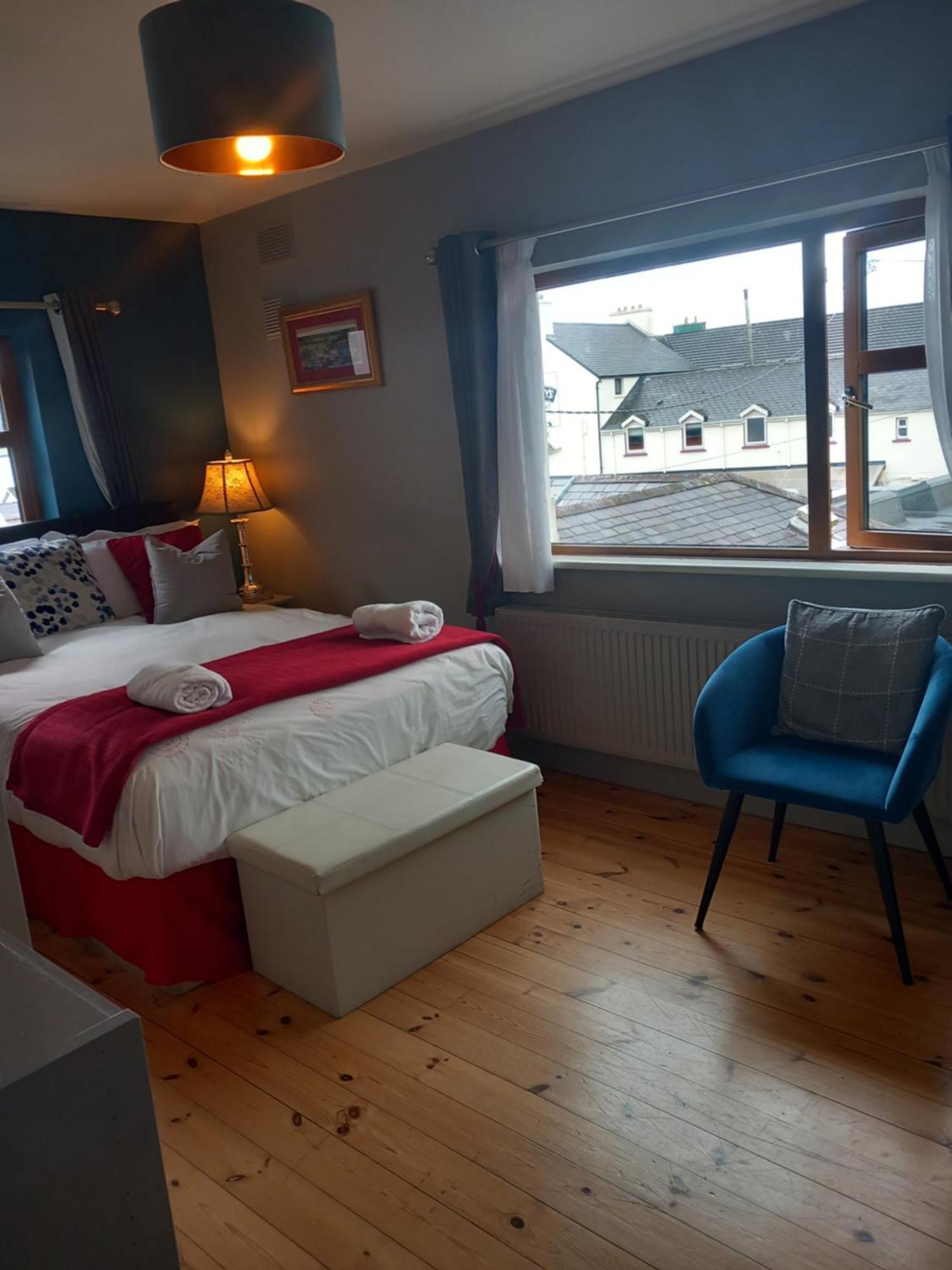 Baywatch Inn Dingle Kültér fotó